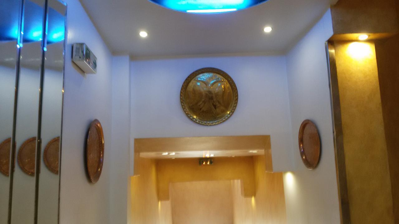 Lozanni Hostel Атина Екстериор снимка